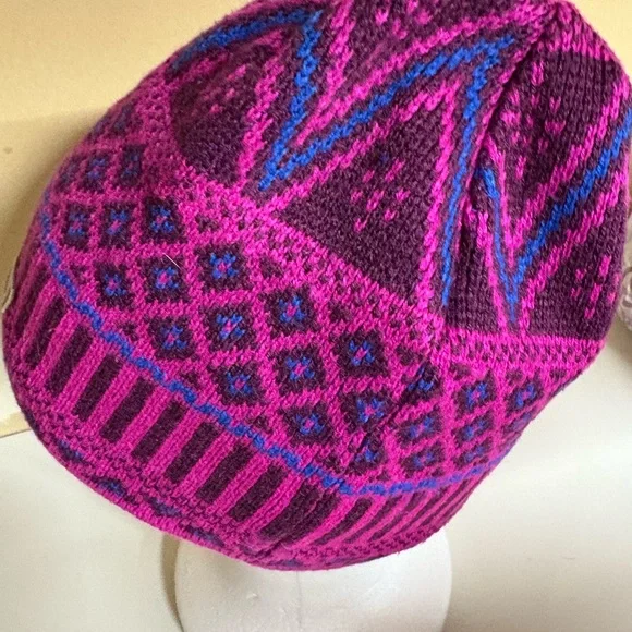 Columbia winter beanie. Omni heat technology - Picture 4 of 7